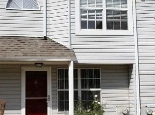 5 Parkview Cir, Southampton, PA 18966