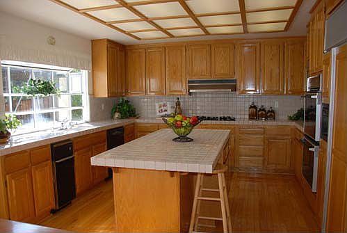 4th image of 1152 Sterling Gate Dr