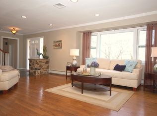 28 Wells Rd, Flemington, NJ 08822