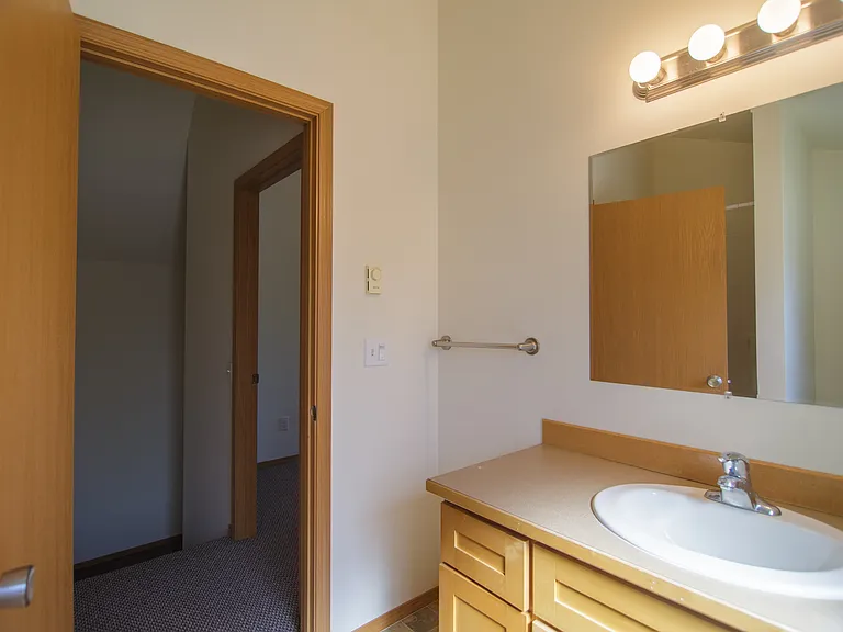 1207 N Willow St #1 — Photo 15