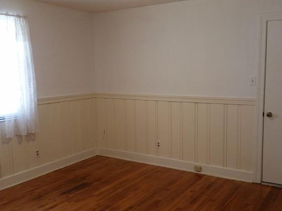 4th image of 5705 Hedgerow Ln