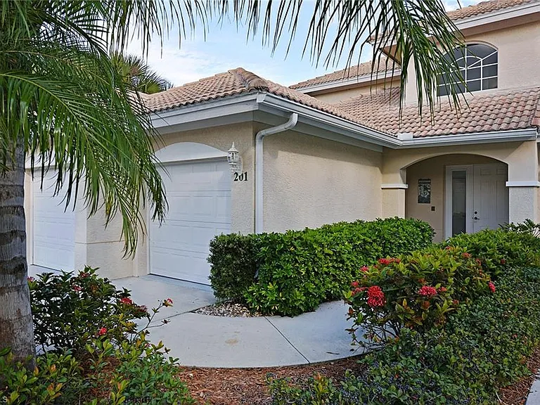 24300 Sandpiper Isle Way #201 — Photo 1
