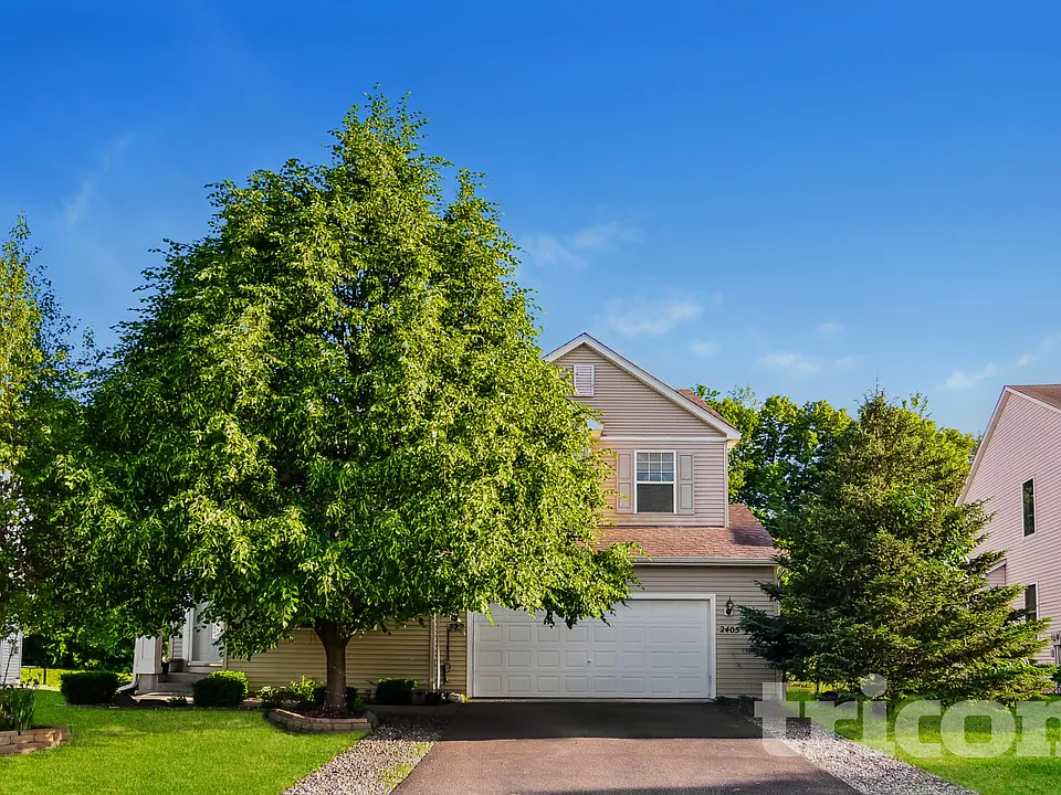2405 Stonecrest Path NW