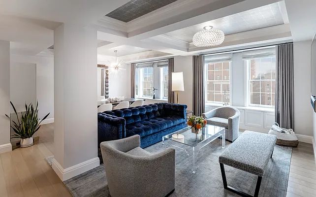 Sold by Christie's International Real Estate Group, LLC | media 13