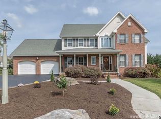202 Shirley Ln, Boiling Springs, PA 17007
