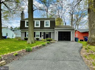 25 Eden Rock Ln, Willingboro, NJ 08046