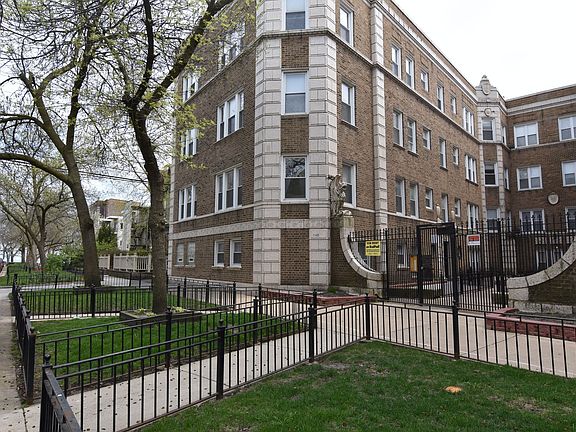 3rd image of 1145 W Lunt Ave #6975-1
