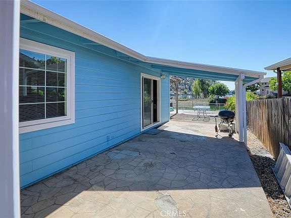 2nd image of 12953 Lakeshore Dr