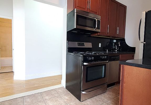 3rd image of 100 Convent Ave APT 503