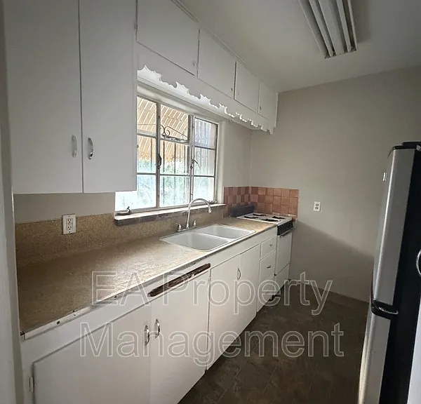 414 Pine St SE #3 — Photo 7