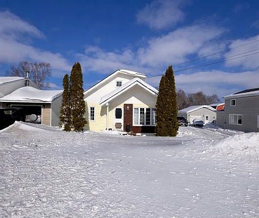 3rd image of 14 Kings Ridge Road