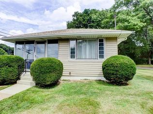 2499 Clara St, Cuyahoga Falls, OH 44221