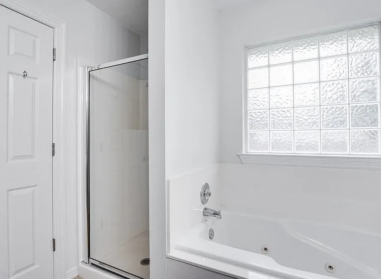 6820 Cutter Ct — Photo 14