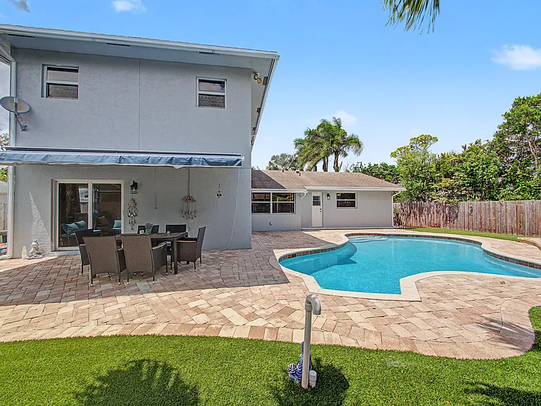 4868 Canal Dr — Photo 22