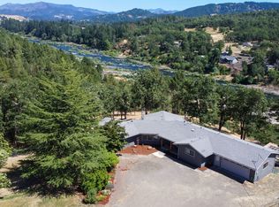 14309 N Bank Rd, Roseburg, OR 97470