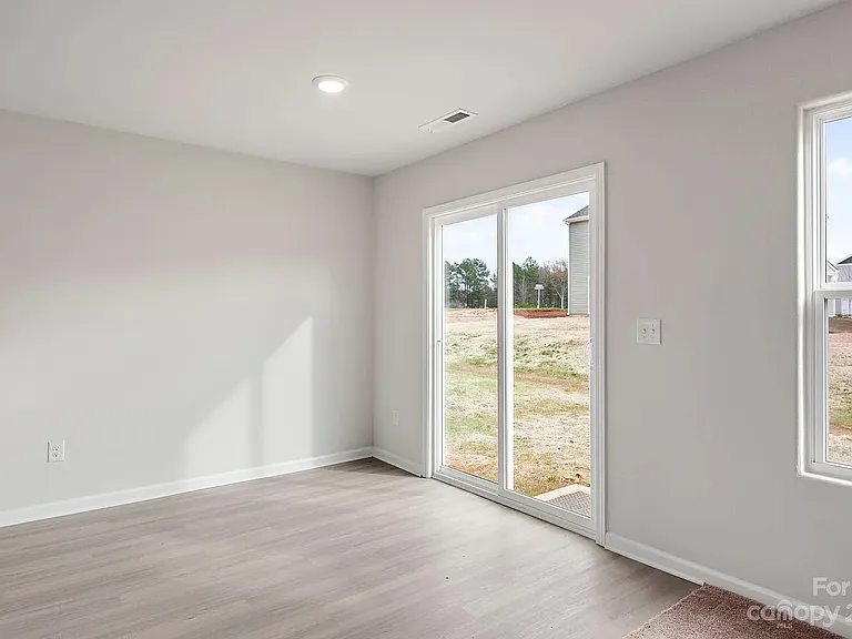 1629 Nia Rd — Photo 6