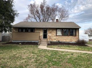 317 E 2nd St, Silver Grove, KY 41085