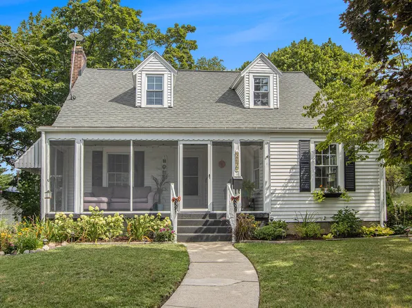 267 Parchmount Ave, Parchment, MI 49004