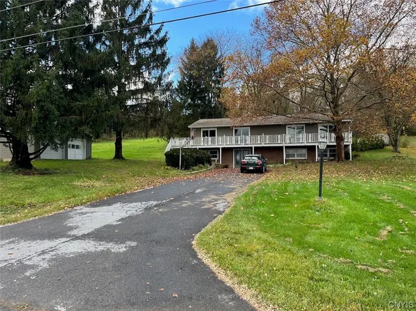 3843 Gully Rd, Skaneateles, NY 13152