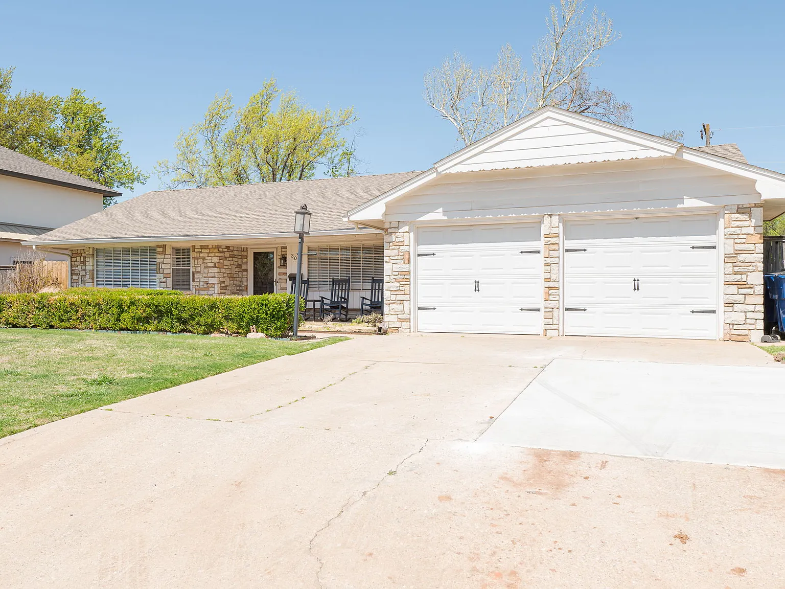 3 bed, 1891 sqft, $4,100 — Photo 2