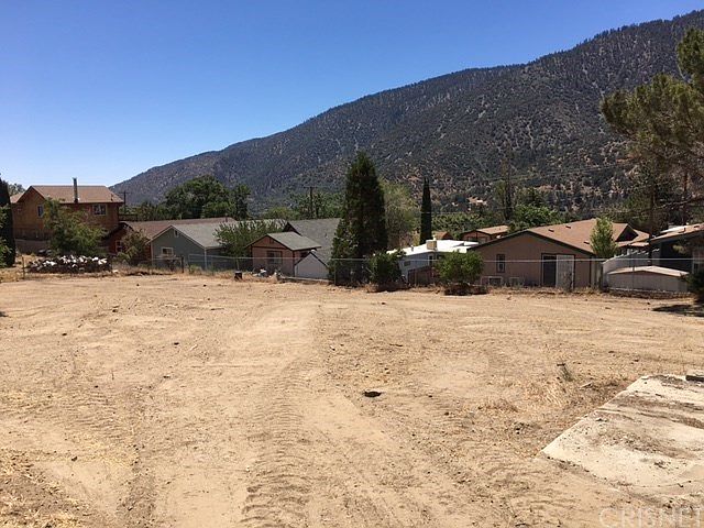 1st image of 4228 N End Dr