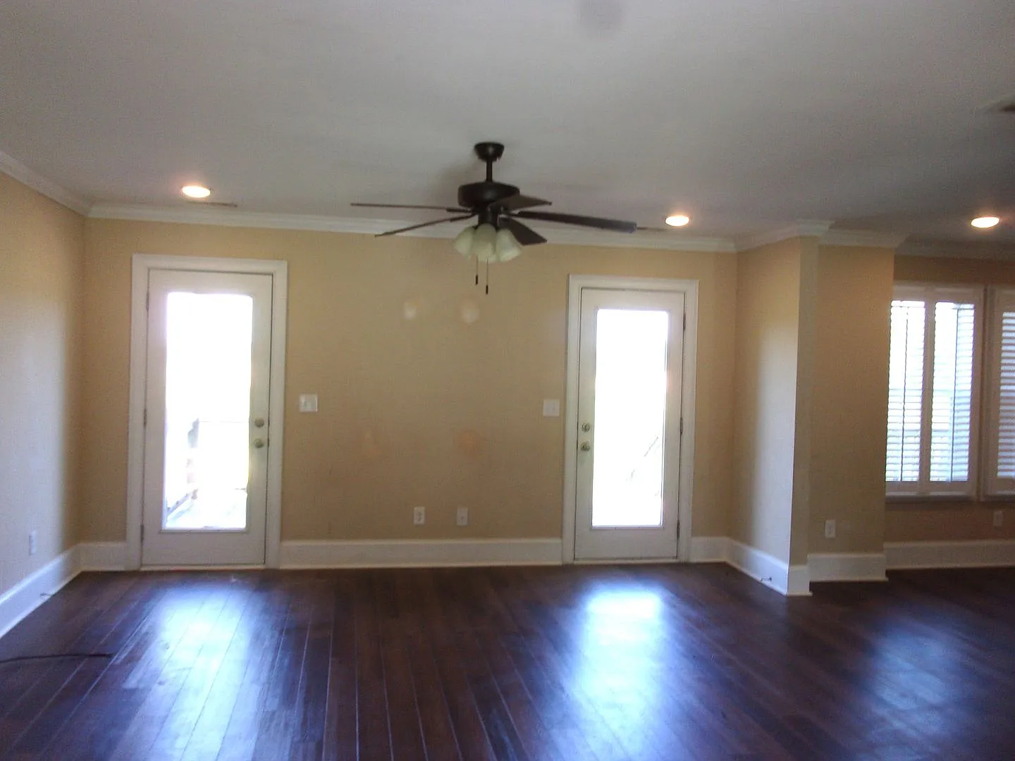 Beautiful Brick Ranch Home on a Large Lot — Photo 2