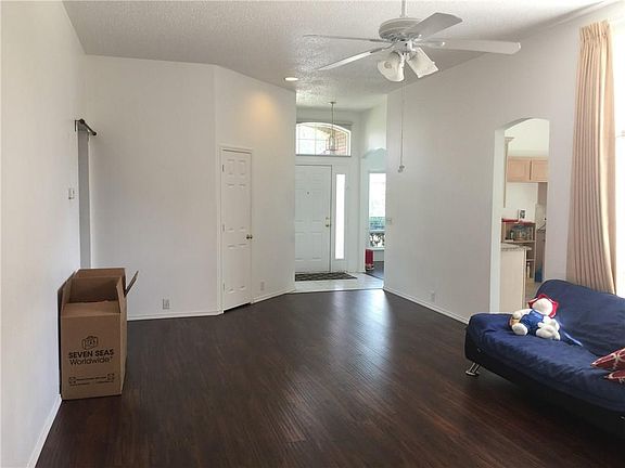 2nd image of 4720 Bull Run Dr