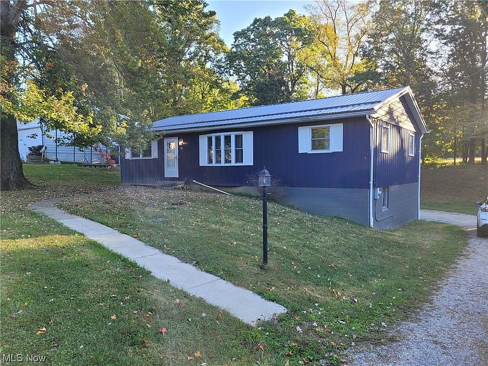 1st image of 60 Juanita Dr