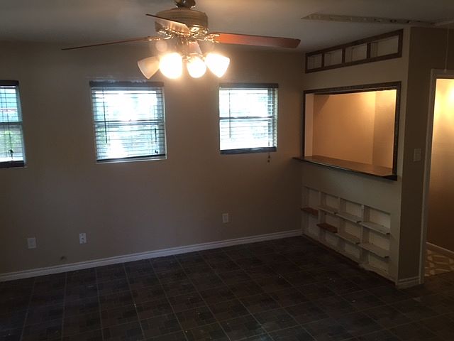 2nd image of 5861 Straley Ave