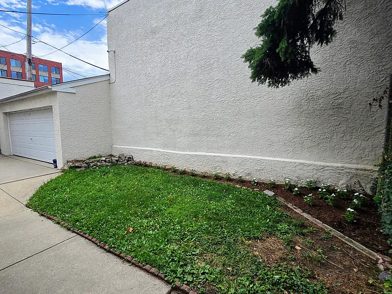 4261 River Rd — Photo 26