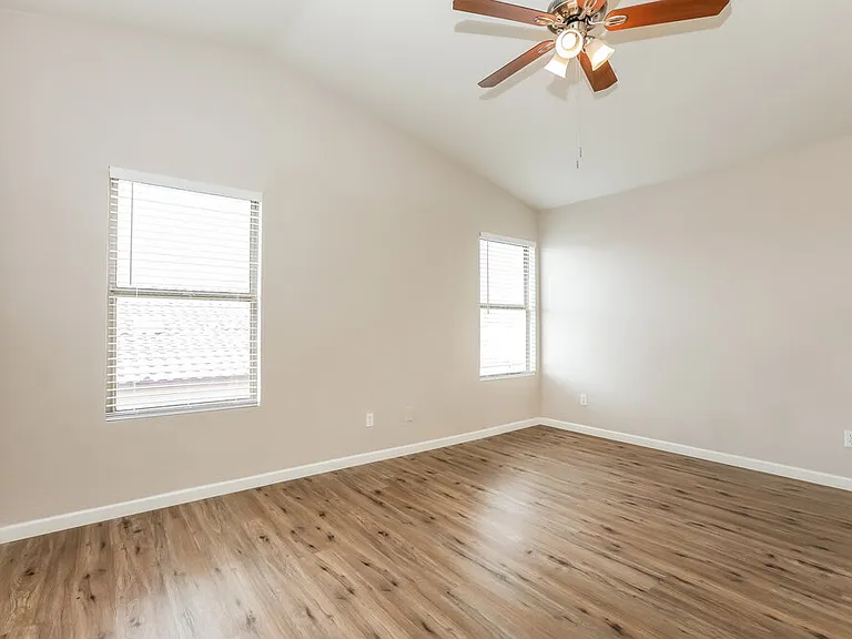 7206 E Kael St — Photo 10