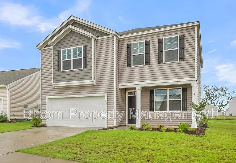 502 Lake Ridge Blvd — Photo 2