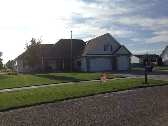 outside front  view