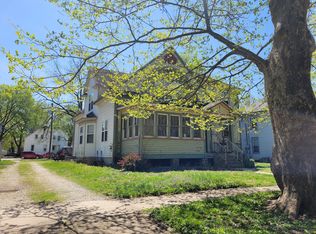 409 W Columbia Ave APT 3, Champaign, IL