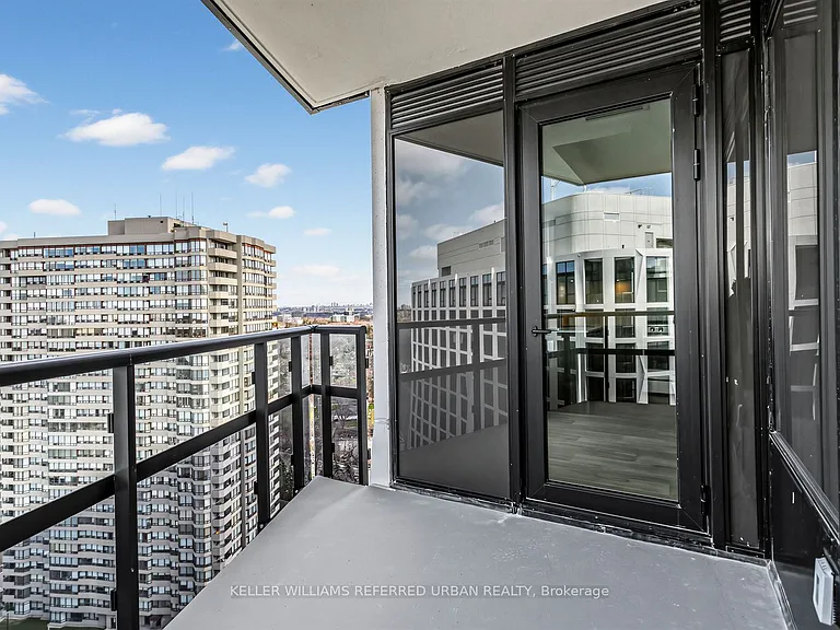 60 Central Park Dr #2112 — Photo 24