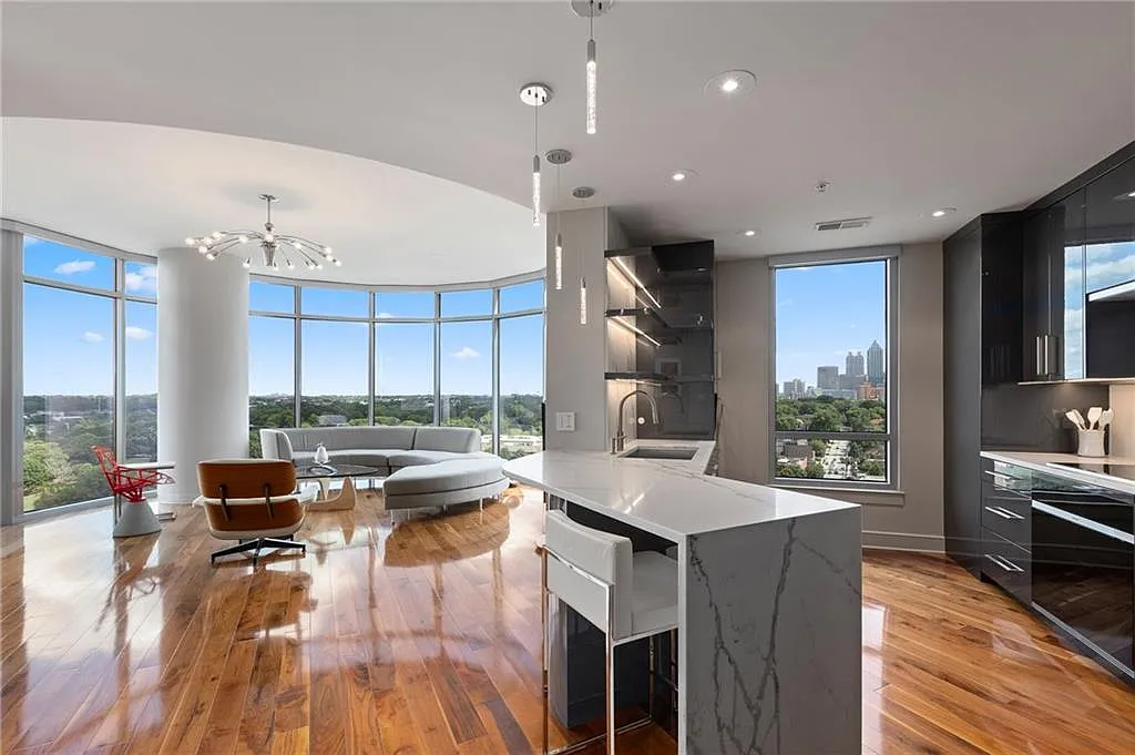 2 bed, 2.5 bath, 1820 sqft, $7,500 — Photo 4