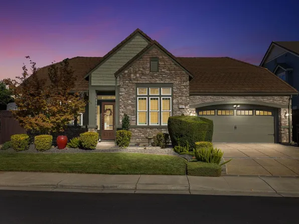 1407 Aldacourrou St, Tracy, CA 95304