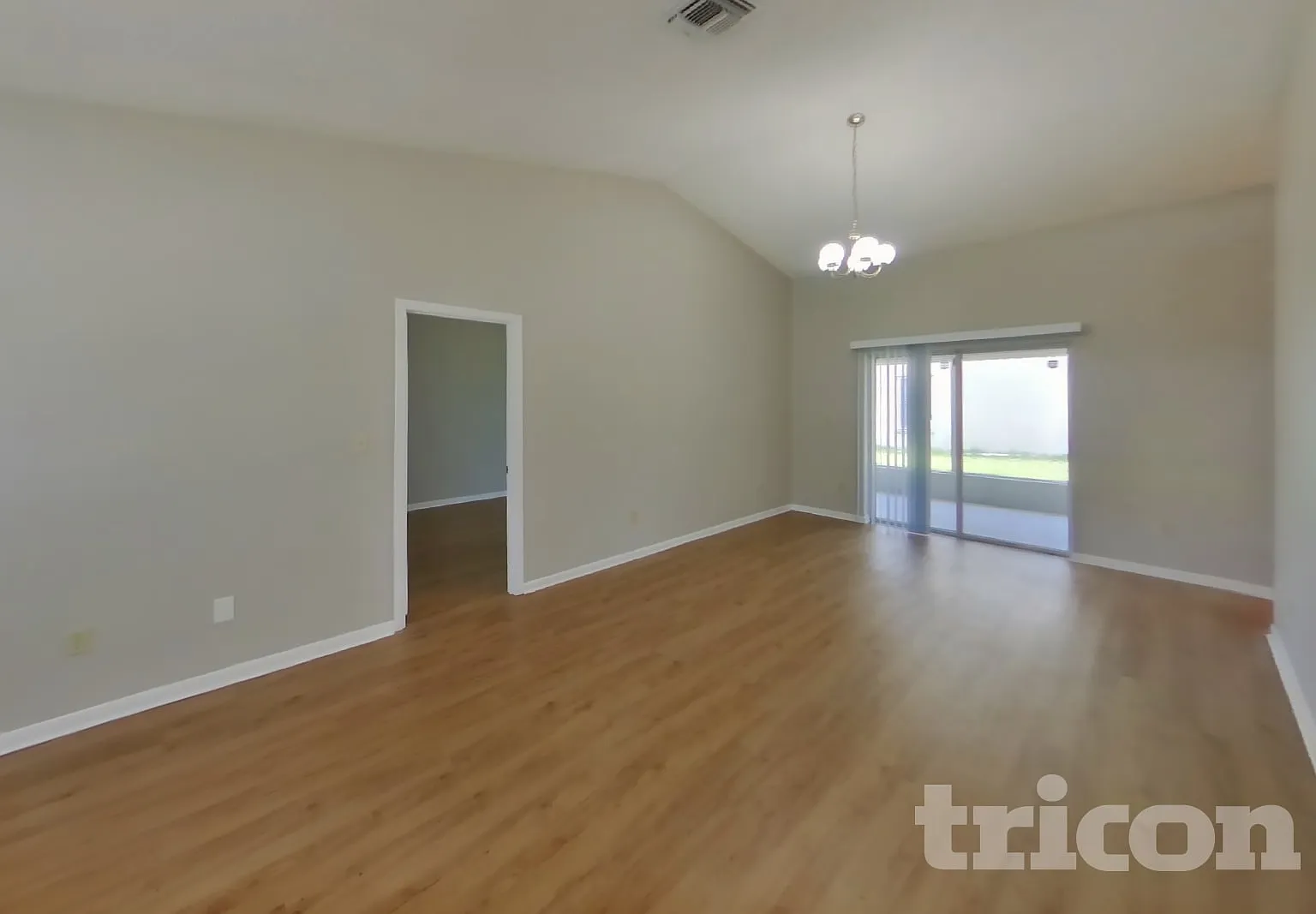 5225 Harbinger Road Spring Hill FL — Photo 2
