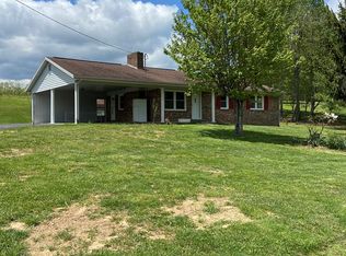 433 Courtland Cir, Galax, VA 24333