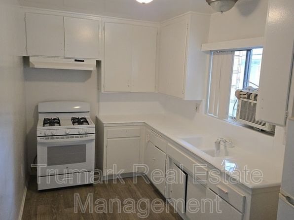 4337 Toland Way #10