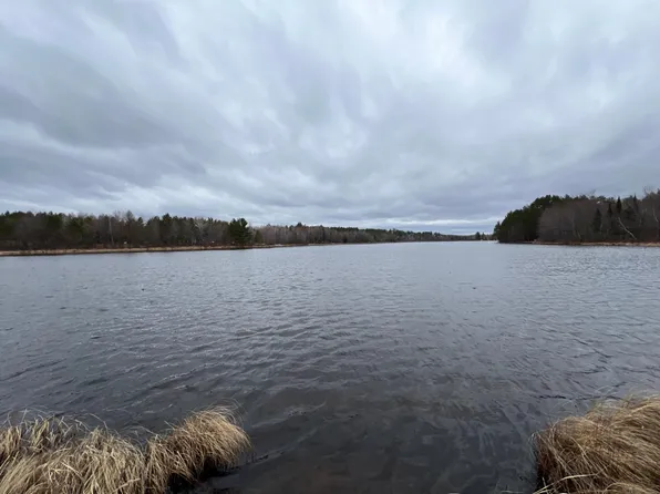 Shabby Ln, Rhinelander, WI 54501