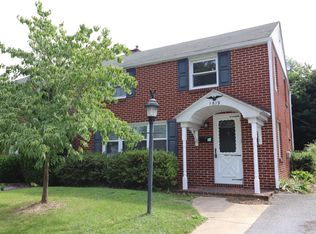 1519 Queen Ln, Lancaster, PA 17601
