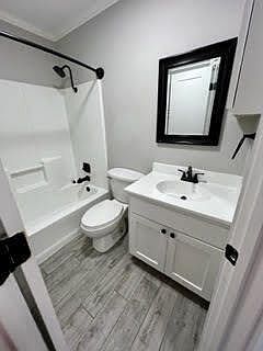 4th image of 302 N Montevideo Ave #10854927