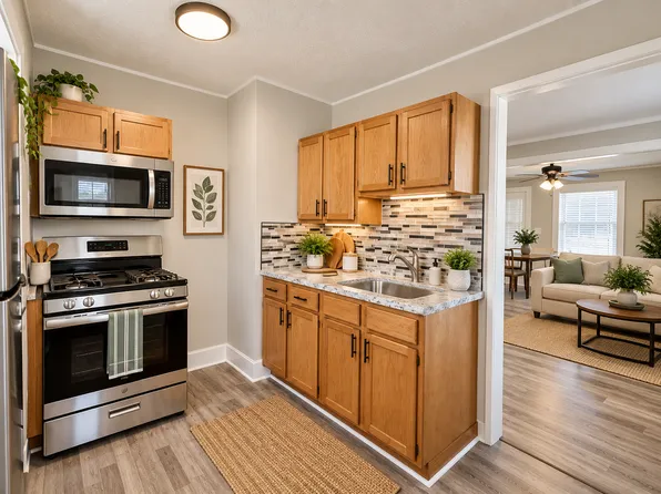 1363 E 15th St, Des Moines, IA 50316