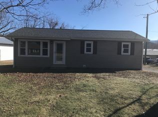 1310 Mount Torrey Rd, Lyndhurst, VA 22952