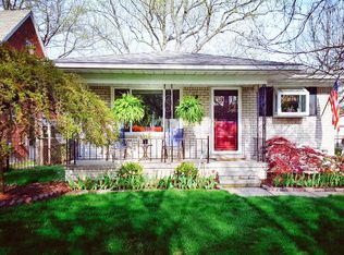 2200 N Wilson Ave, Royal Oak, MI 48073