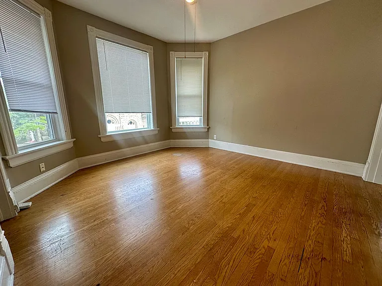 2495-97 Cramer / 1823 Bradford — Photo 33