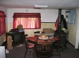 100 Beach Rd, Halfmoon, NY 12065