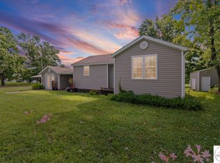 201 S Mahan St, Lowry City, MO 64763