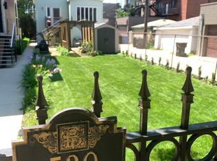 530 N Armour St #3, Chicago, IL 60642